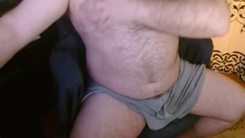 Stonerbear42 online show from January 9, 9:37 pm