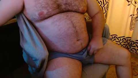 Stonerbear42 online show from October 12, 8:24 am