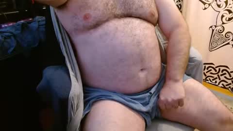 Stonerbear42 online show from October 27, 12:20 pm