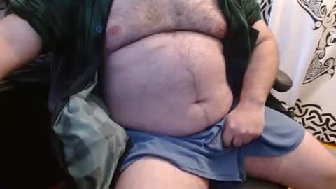 Stonerbear42 online show from December 4, 3:10 pm