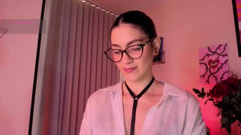 Snapshot of stonned_candy chatting on October 5, 8:07 pm Liz online show from October 5, 8:07 pm