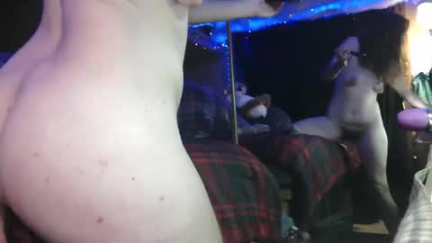 Snapshot of stonykat chatting on November 26, 4:35 am Stony Kat online show from November 26, 4:35 am