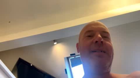 Snapshot of stoodley22 chatting on February 15, 12:47 pm Stoodley22 online show from February 15, 12:47 pm