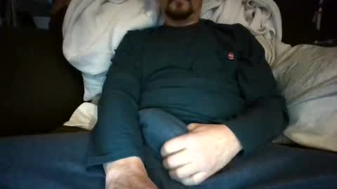 Snapshot of stook4 chatting on February 3, 10:43 pm LifestyleMan313 online show from February 3, 10:43 pm