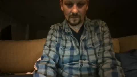 Snapshot of stook4 chatting on October 22, 1:28 am LifestyleMan313 online show from October 22, 1:28 am