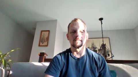 Snapshot of stook4 chatting on October 27, 9:19 pm LifestyleMan313 online show from October 27, 9:19 pm