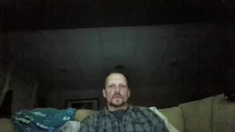 Snapshot of stook4 chatting on November 17, 7:03 am LifestyleMan313 online show from November 17, 7:03 am