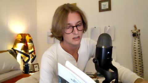 Snapshot of stoopidtwink chatting on May 21, 6:53 am Stoopid Twink online show from May 21, 6:53 am