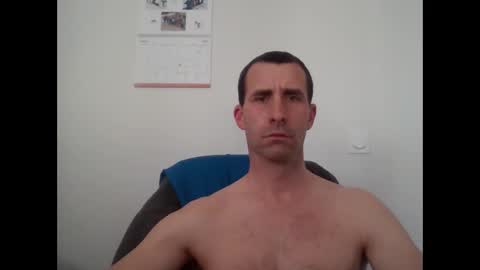 Snapshot of storanex chatting on February 17, 4:04 pm storanex online show from February 17, 4:04 pm