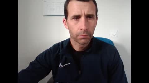 Snapshot of storanex chatting on March 7, 8:45 am storanex online show from March 7, 8:45 am