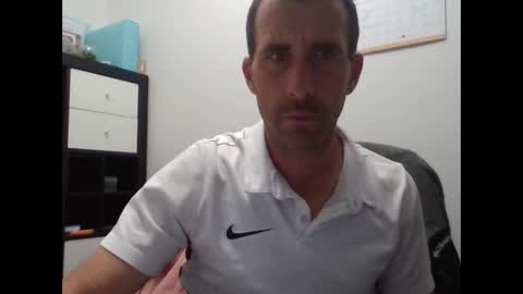 Snapshot of storanex chatting on October 2, 8:16 pm storanex online show from October 2, 8:16 pm