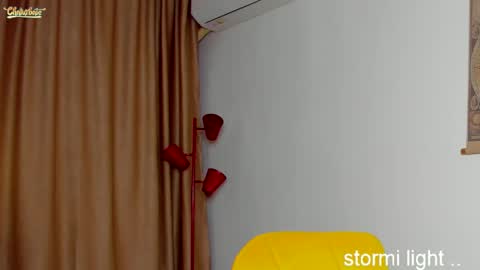 Stormi online show from October 15, 7:25 pm