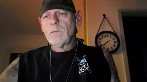 stormynorm14 online show from October 12, 11:37 pm