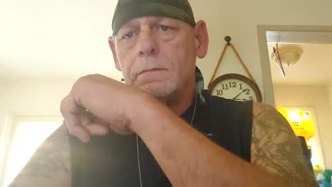 stormynorm14 online show from October 16, 7:04 pm