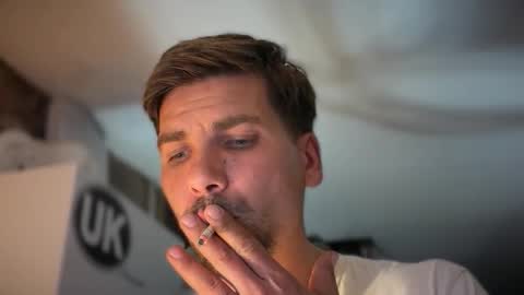 Snapshot of str8boyxxx1 chatting on June 10, 4:34 am Str8boyxxx online show from June 10, 4:34 am