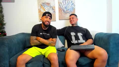 straight__friends online show from February 27, 2:28 pm