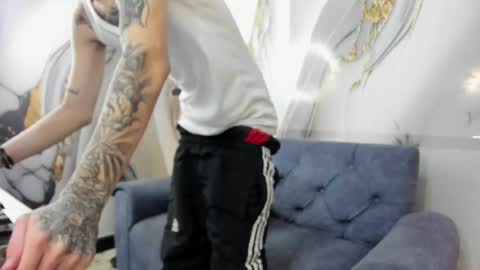 NICK online show from October 28, 1:09 am