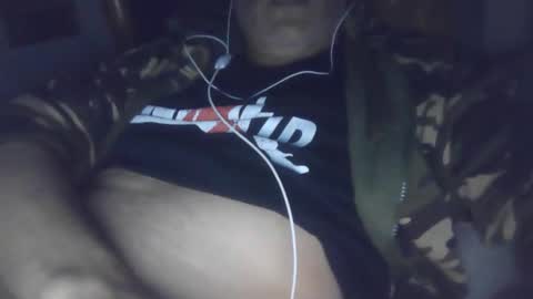 StraightGuy online show from November 10, 7:18 am