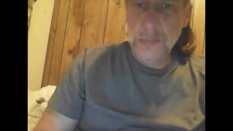 straightmaletouse online show from April 22, 5:10 am
