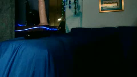 Snapshot of straitpipermann22 chatting on November 26, 8:48 am straitpipermann22 online show from November 26, 8:48 am