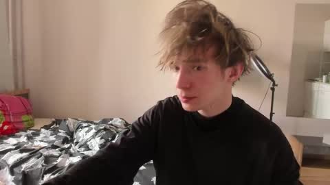 Ray online show from April 23, 8:02 am