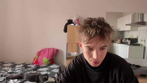Snapshot of stralght_twinks chatting on May 26, 11:50 am Ray online show from May 26, 11:50 am