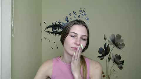 Amalia online show from December 16, 5:00 pm