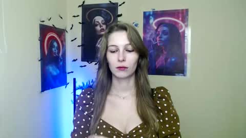 Amalia online show from November 24, 1:00 pm