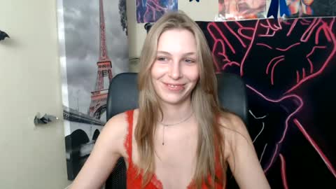 Amalia online show from June 18, 12:09 pm