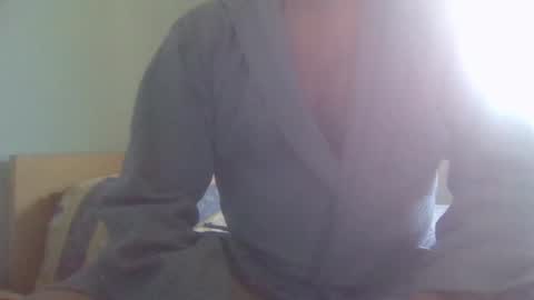 Snapshot of stransugo chatting on January 8, 10:39 am Tony online show from January 8, 10:39 am