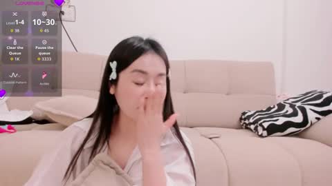 Snapshot of strawberry_loveee chatting on November 2, 4:42 pm strawberry_loveee online show from November 2, 4:42 pm