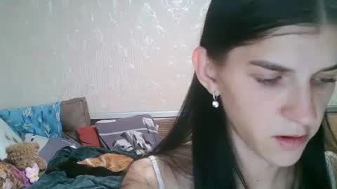 Snapshot of strawberry_storm chatting on September 15, 6:52 pm Strawberry Storm online show from September 15, 6:52 pm