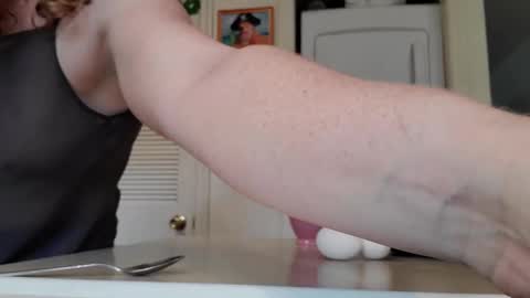 Strawberrylotsacake online show from September 13, 3:01 pm