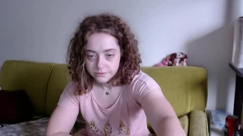 Strawberrylotsacake online show from June 6, 11:48 am