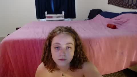 Strawberrylotsacake online show from July 2, 6:47 pm