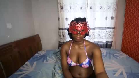 streetlioness online show from September 18, 7:21 am