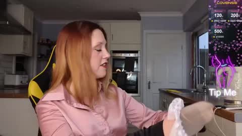 Amorina online show from February 10, 10:31 am