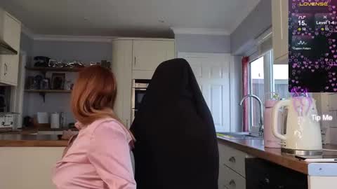 Amorina online show from September 18, 9:22 am