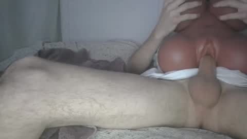 Snapshot of stroker4a chatting on January 15, 1:32 am stroker4a online show from January 15, 1:32 am