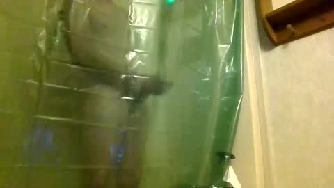 Snapshot of strokesforyou_ chatting on November 29, 3:20 am strokesforyou_ online show from November 29, 3:20 am