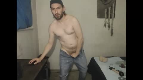 Snapshot of strokinmy9inch chatting on January 14, 10:06 am Matt online show from January 14, 10:06 am