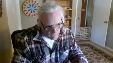 stroknpoker online show from April 4, 7:00 pm