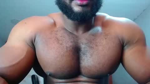 Snapshot of strong_george1 chatting on March 8, 7:53 pm strong_george1 online show from March 8, 7:53 pm