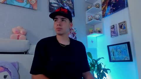 strong_rock69 online show from May 18, 5:19 pm