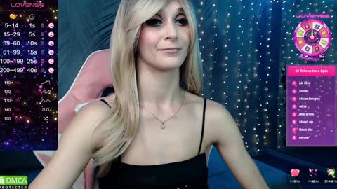 Snapshot of strongalice chatting on December 10, 10:16 pm The best athletic body on the site online show from December 10, 10:16 pm