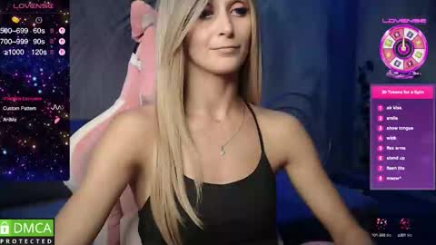 Snapshot of strongalice chatting on September 29, 10:36 pm The best athletic body on the site online show from September 29, 10:36 pm