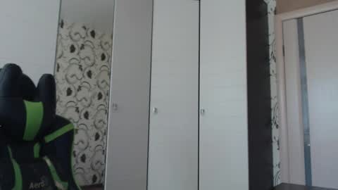 Alex online show from September 11, 9:09 am