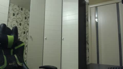 Alex online show from November 23, 1:33 pm