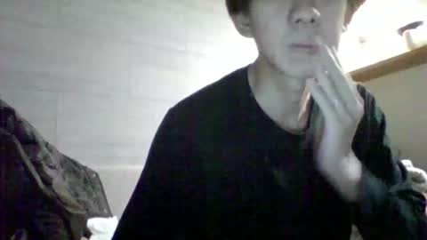 Asian boy online show from April 21, 6:23 pm
