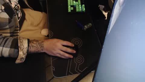 stud69861714 online show from September 15, 3:50 am